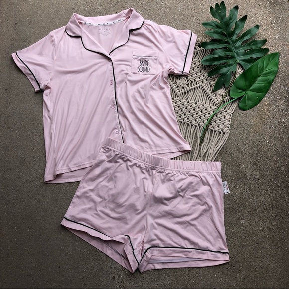 New Rae Dunn PJ Set Size XL - Bride Squad - Picture 1 of 7